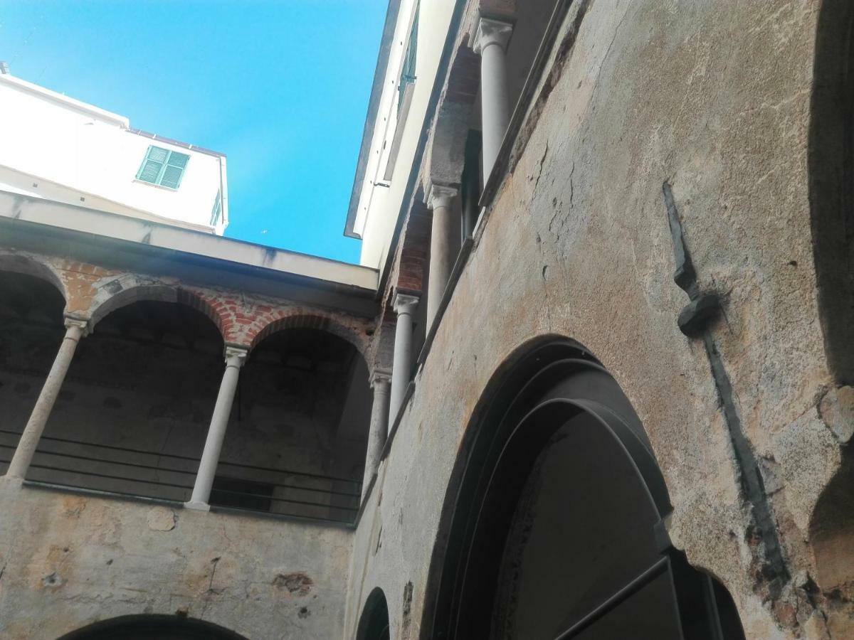 Al Chiostro Guesthouse Genoa Exterior photo